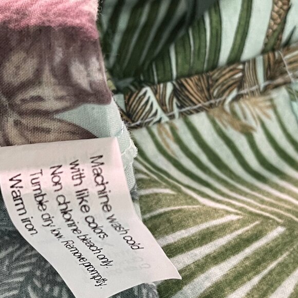 Tori Richard Hawaiian Shirt Cotton Lawn Floral Multicolor Button Up Men's XL - Picture 6 of 6